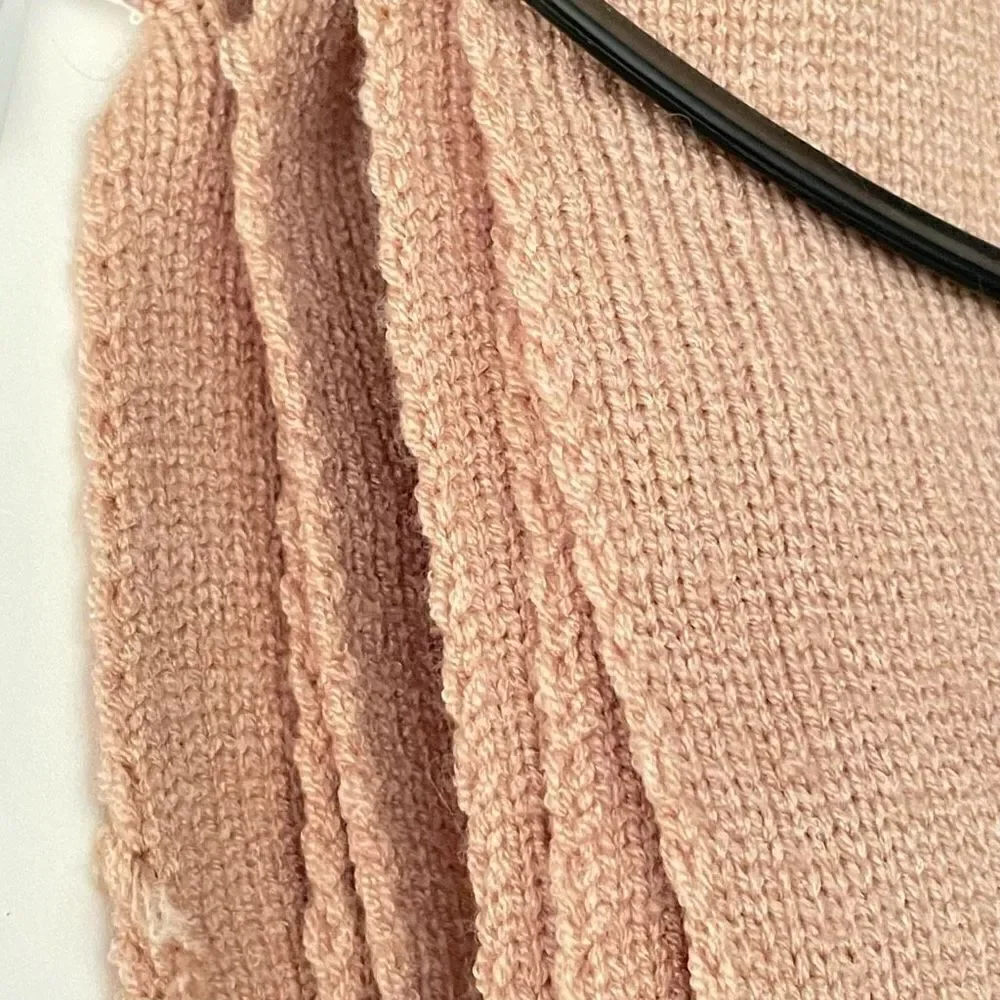 NWT Gorgeous West Loop Beige / Tan Men’s Knit Scarf New